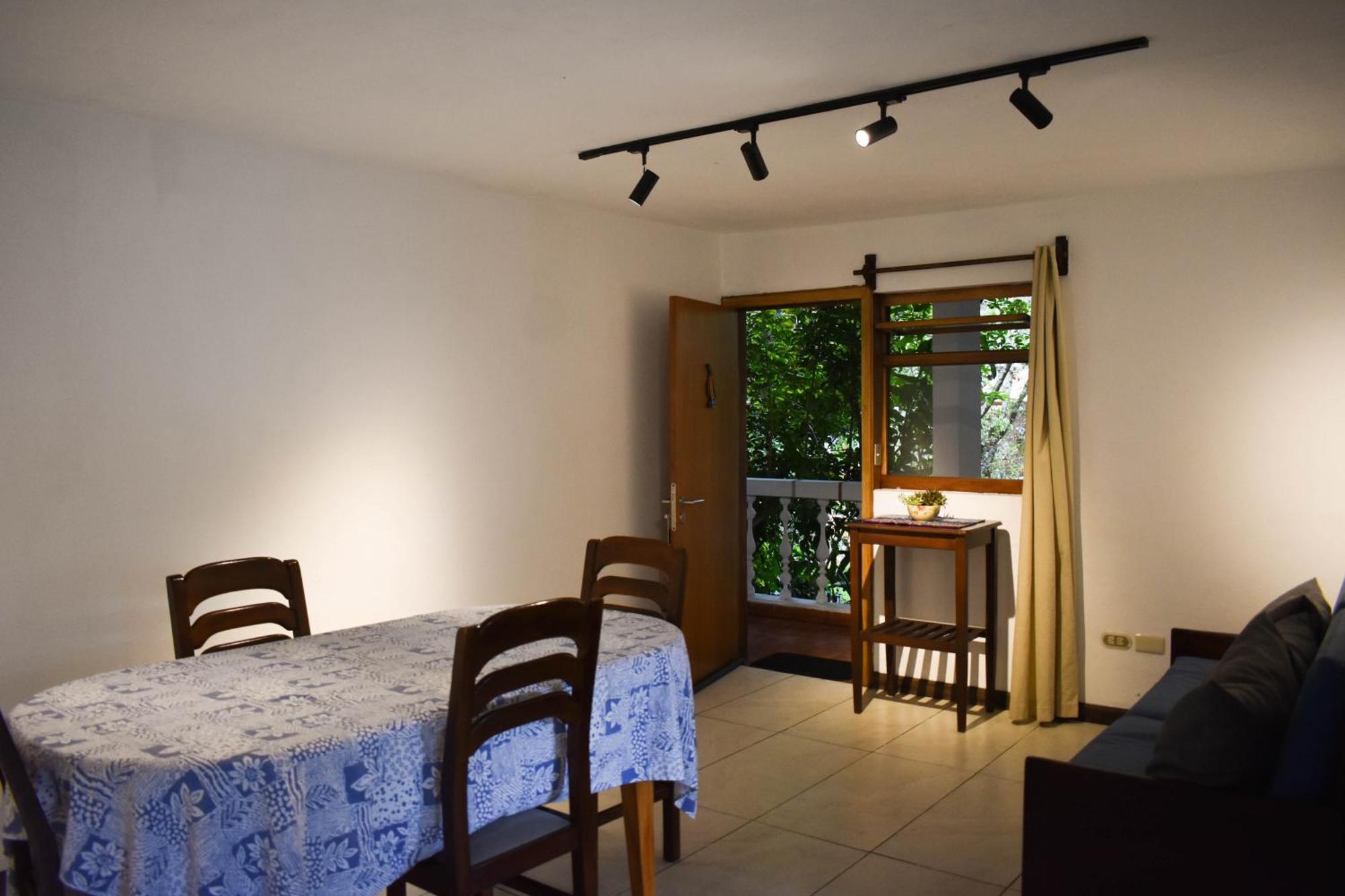 Otorongo Ecuador Aparthotel